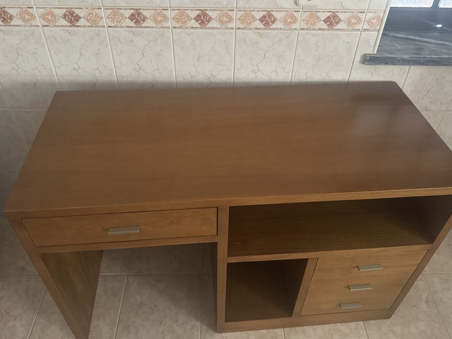 Secretária madeira de pinho mel maciço