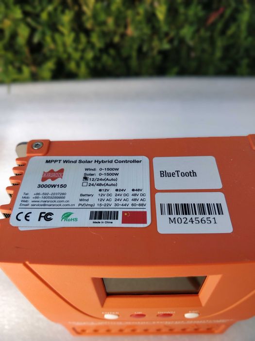 Turbina Eólica Vertical 1500W 12V + Controlador Híbrido MPPT 12/24V