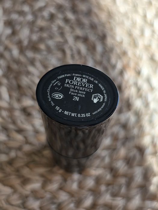 Wielofunkcyjny podkład DIOR Forever w sztyfcie 2N