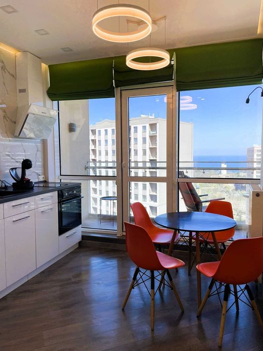 Квартира посуточно в Аркадии. вид на море, Лоджия Паркинг Свет есть