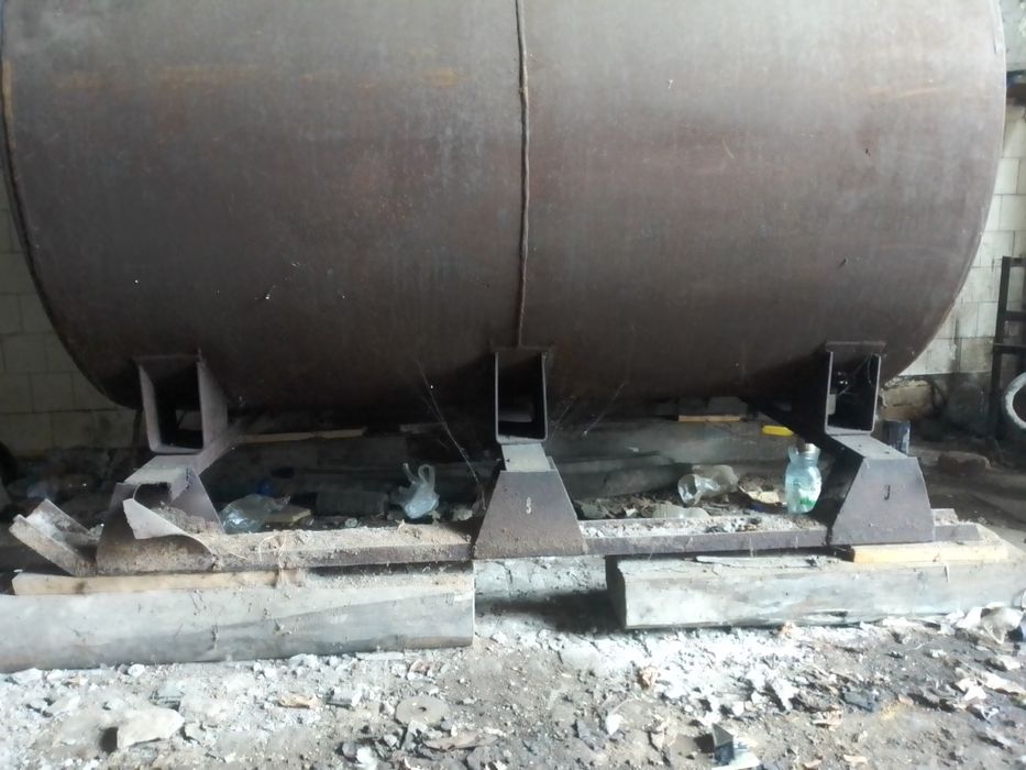 Ємкість металічна з під дизпалива