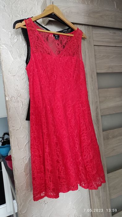 Sukienka czerwona 44 ff