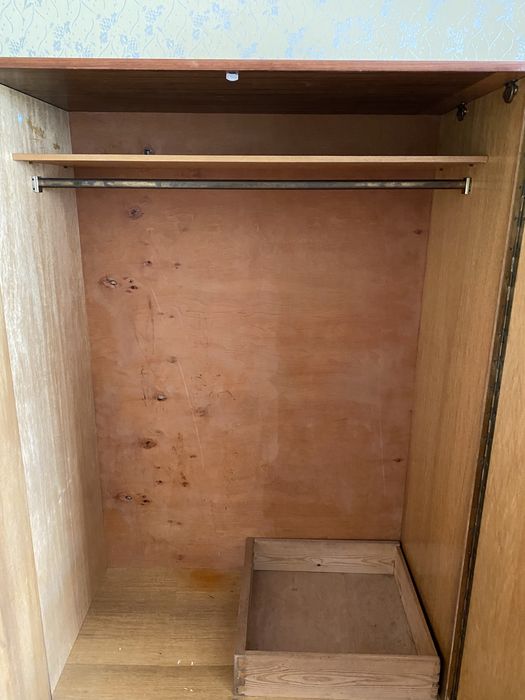 Szafa PRL Zielonogorskie Fabryki Mebli