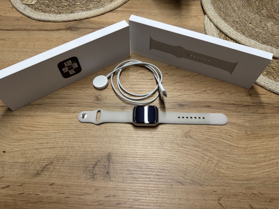 Apple Watch SE 2. generacji 44 mm + pudełka + ładowarka