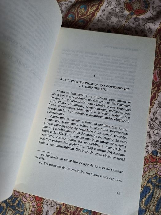 A Política Económica do Governo de Sá Carneiro - Cavaco Silva