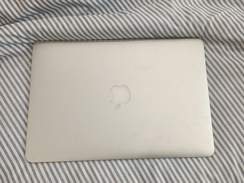 MacBook Air i5 geração 2015