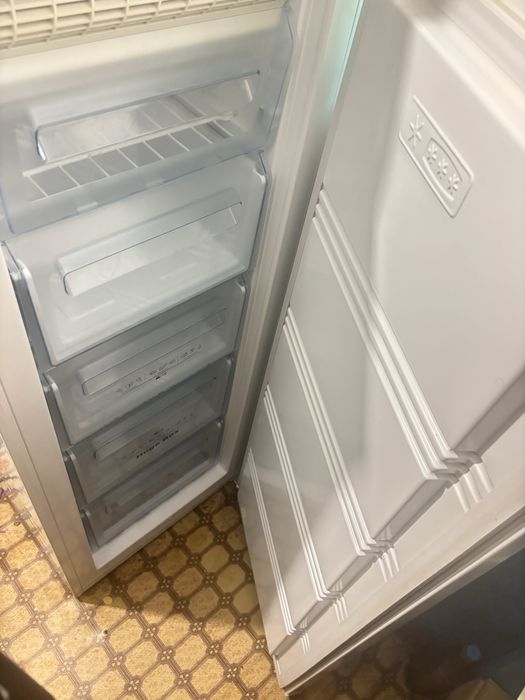 Продам моразильную камиру