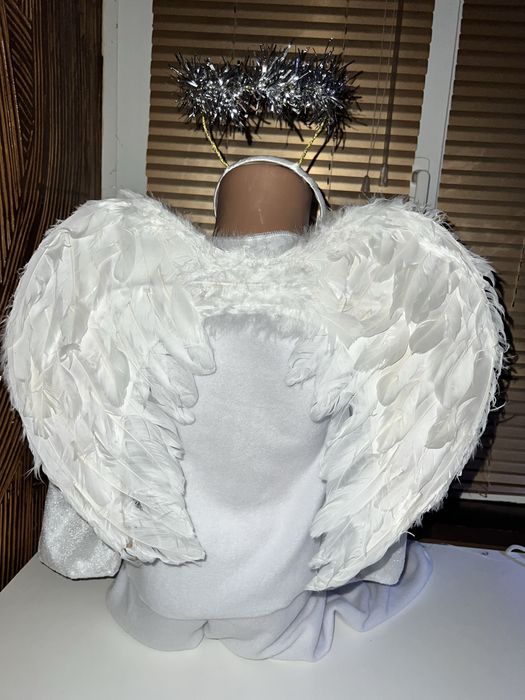 Костюм янгола,зайця, сніговик,кіндер,чупачупс