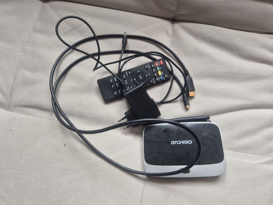 Android smart TV приставка