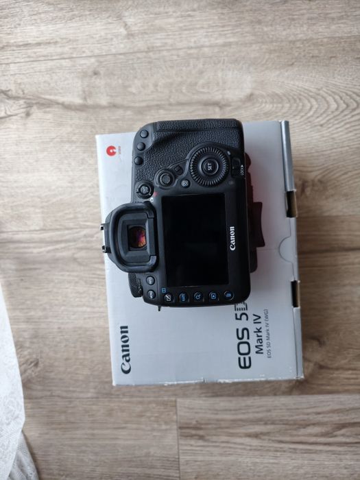 Canon 5D Mark IV