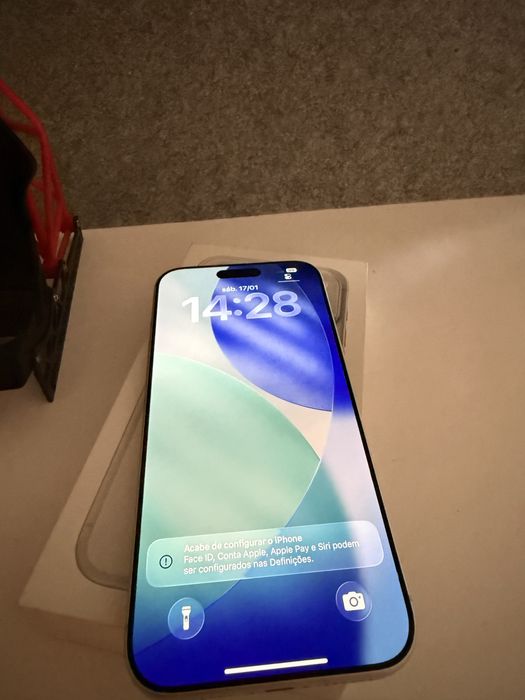 Troco/Vendo Iphone 17 Pro Max 256GB Silver