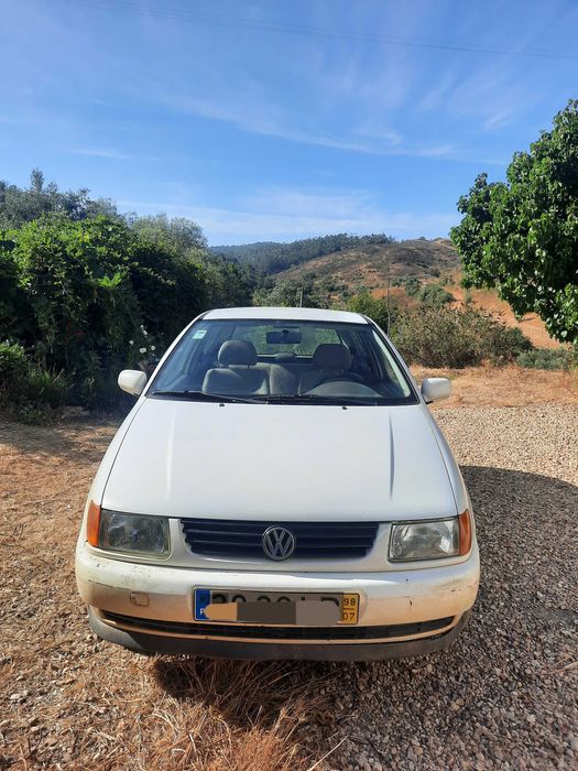 VW Polo 1998 - 700€ negociáveis