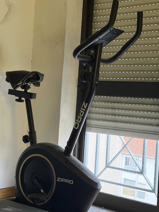 Bicicleta estática - Zipro