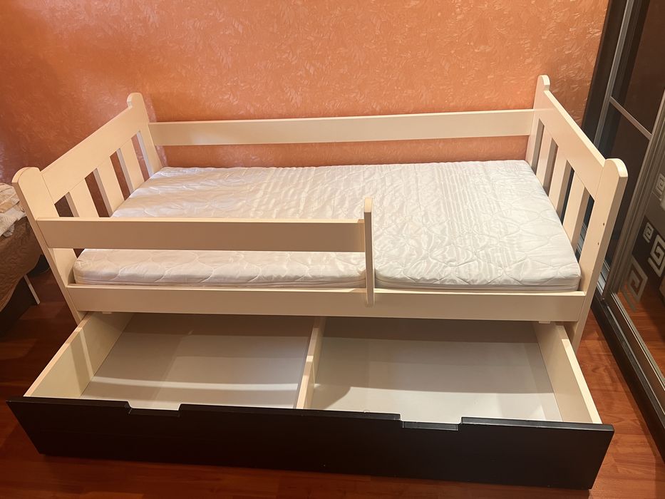 Продам дитяче ліжечко