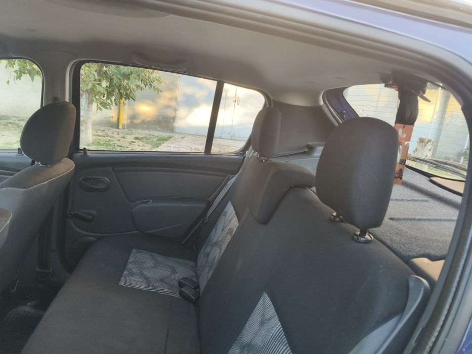 продам dacia sandero 1.2 бензин