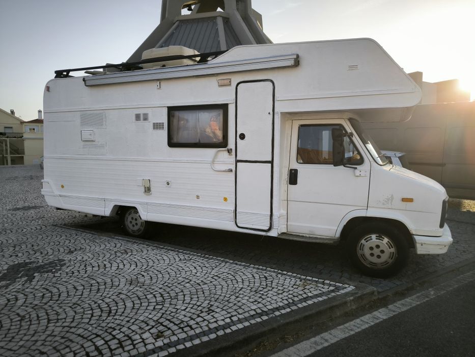 Peugeot J5 2.500 turbo diesel