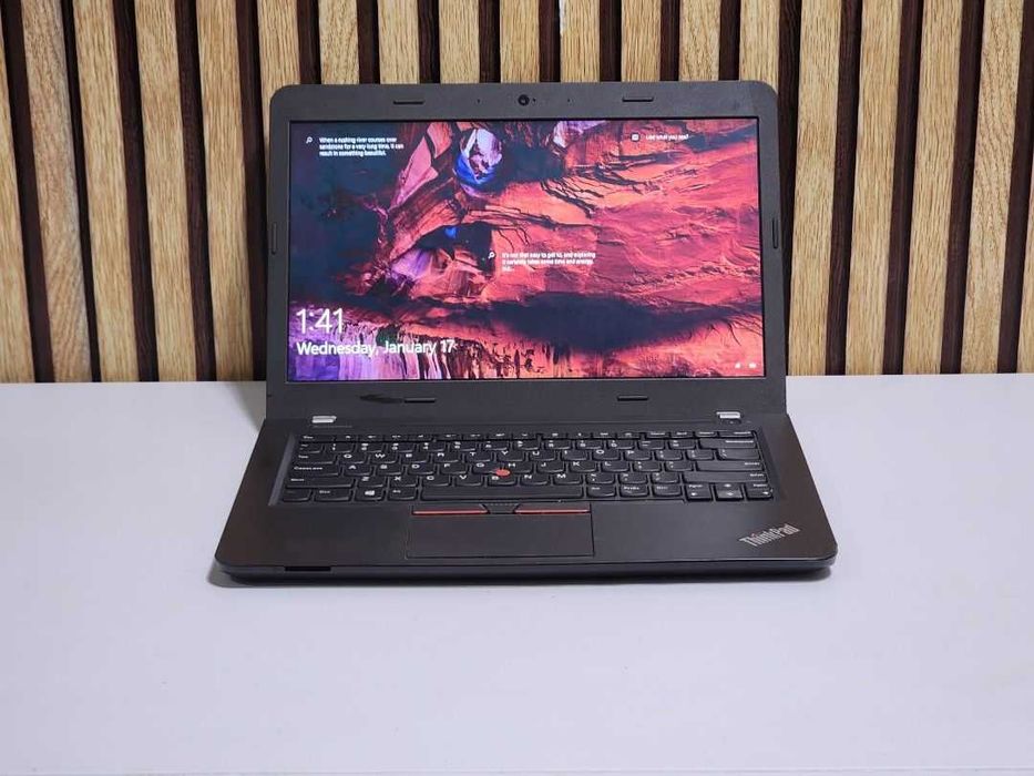 Lenovo Thinkpad E460 | i5-7200U | 8GB RAM | 256GB SSD | 14″