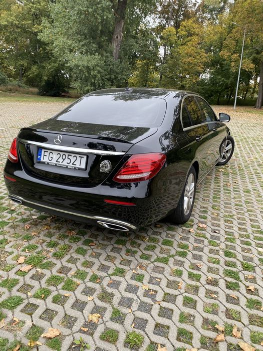 Mercedes - Benz 220