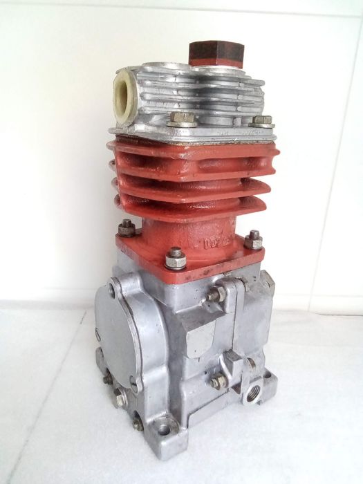 Sprężarka powietrza hs kompresor ursus C-360 3p Perkinsa Nowa