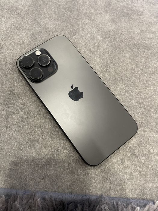 Iphone 16 Pro Max c/garantia