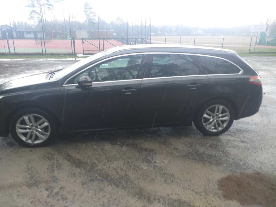 Peugeot 508sw z dachem panoramicznym