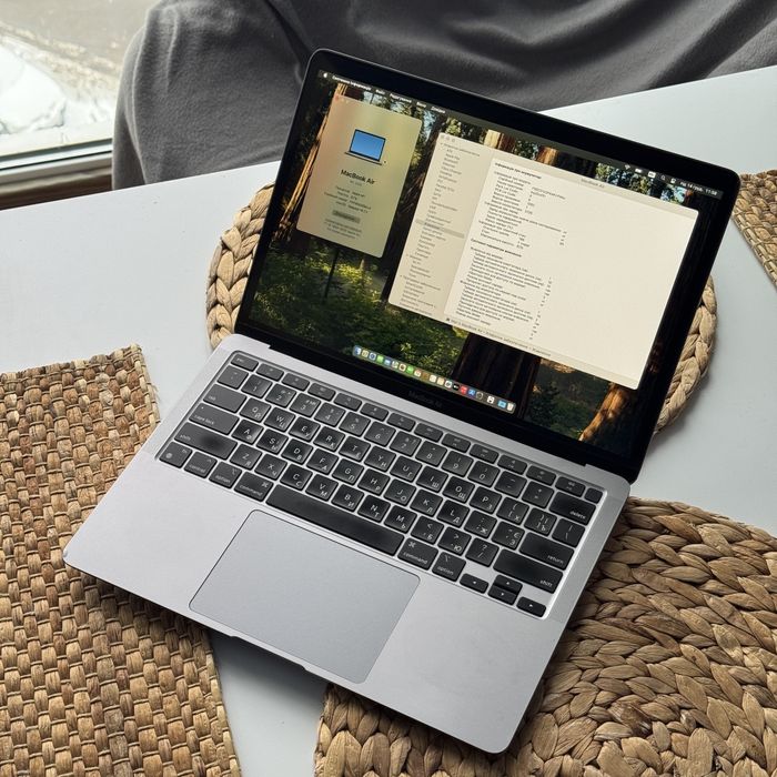 MacBook Air M1 8 GB RAM 512 GB SSD Space Grey повністю робочий зарядка