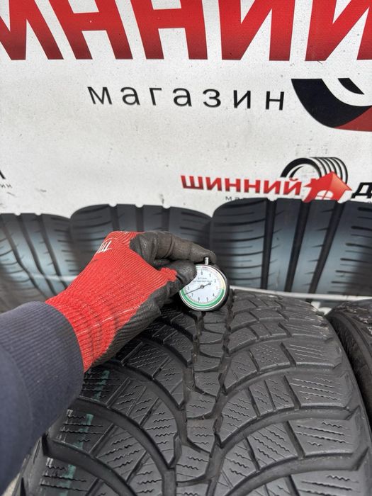 Шини 245/40 R19 пара Kumho  2023p зима 7,4мм