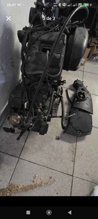 Peças e motor Harley Davidson 883