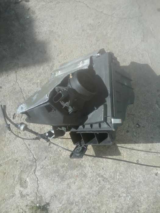 VW passat 2002 vário material