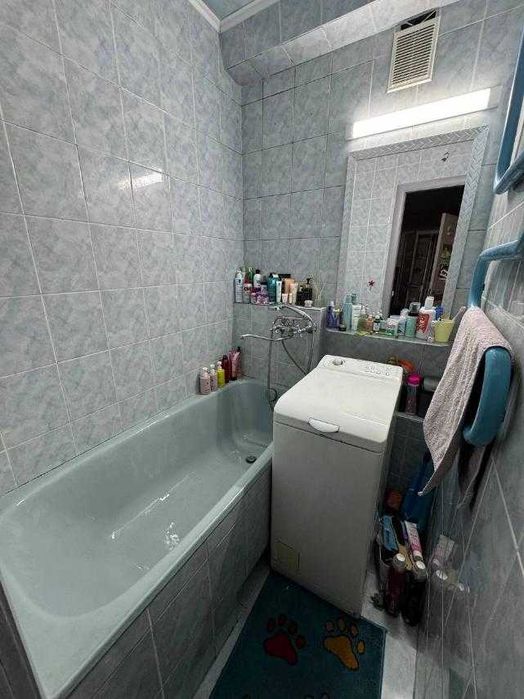 Оренда довгострокова 2-х кімн. квартири біля Краків М.Лівобережна