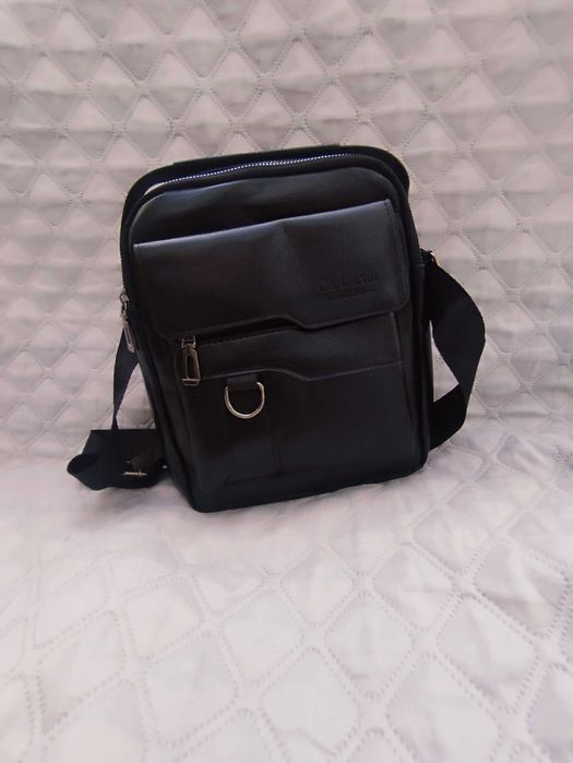 барсетка через плече