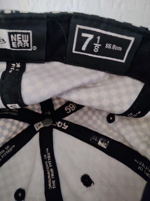 Vans czapka z daszkiem kratka 56,8cm