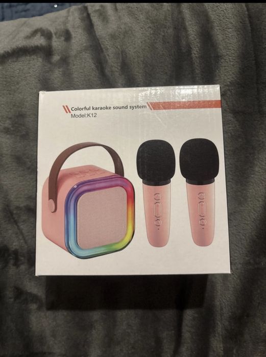 Zestaw Karaoke Głośnik Bezprzewodowy Dwa Mikrofony