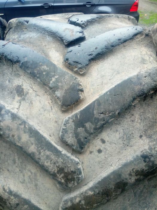 Opony leśne 710/45r26.5 ni=okian