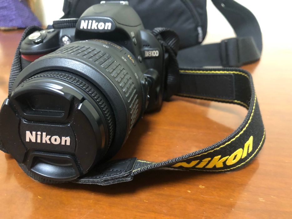 NIKON D 3100 + Lentes 18-55 mm VR + Sigma 70-300