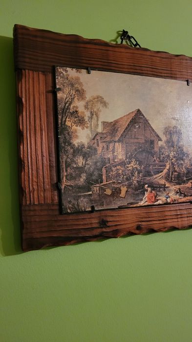 Widok w drewnianej ramie