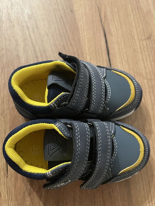 Buty dziecięce Geto r. 22 jak nowe
