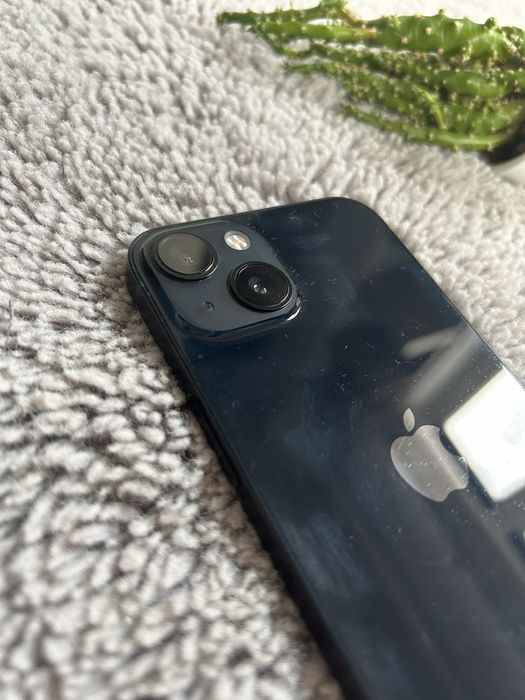 Iphone 13 128gb 87% baterii