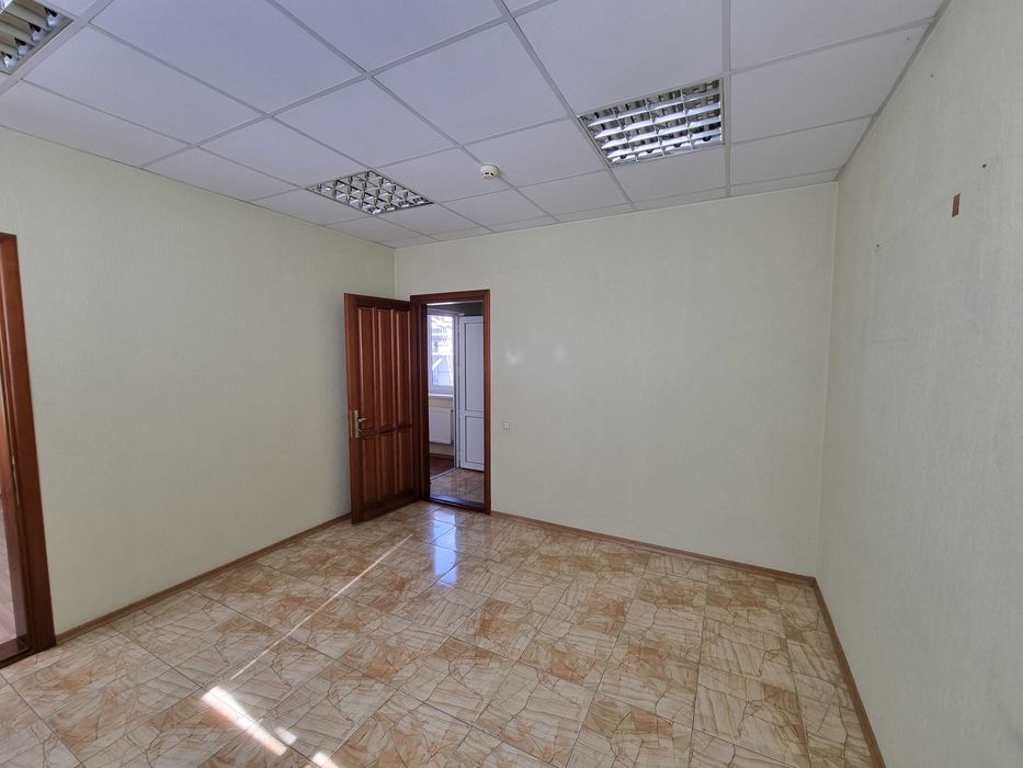 Комерційна нерухомість за адресою вул. Танкістів (площа 170 м²) - Atlanta.ua - фото 8