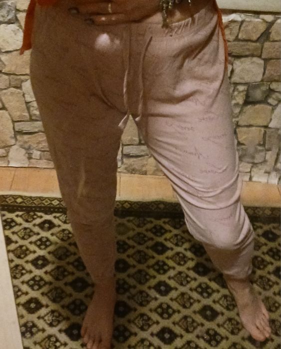 Damskie spodnie od piżam.