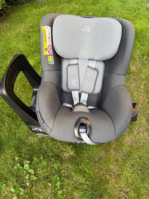 Fotelik samochodowy Britax Römer Dualfix M i-Size Storm Grey – idealny stan!