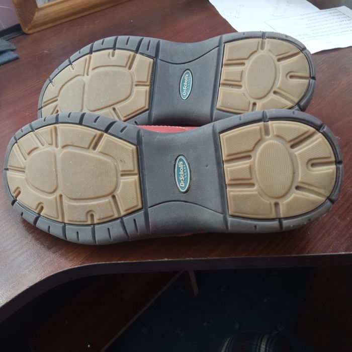 Демисезонные туфли из Германии Dr.Scholls 43 размера.