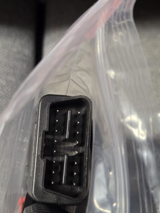 Interfejs diagnostyczny tester OBD2 skaner V519 ECU