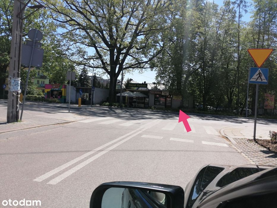 Sprzedam lokal handlowo - usługowy w Zielonce K /W-wy 57m2
