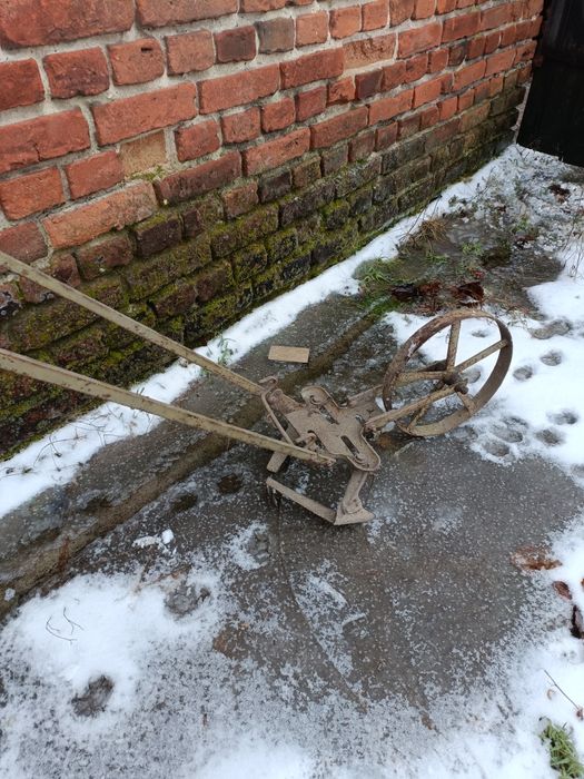 Opielacz ręczny do ogrodu