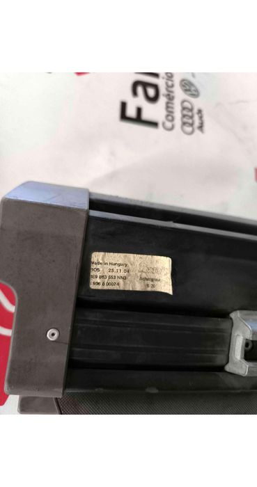 Chapeleira / Tampo da Mala AUDI A4 B7 8E9863553NN (OEM)