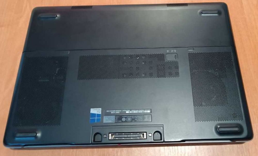 ‼️ Игровой  Dell Precision 7510 Full hd IPS — игры, работы, графики 6820HQ 16gb m2000 4gb (аналог gtx 1050)