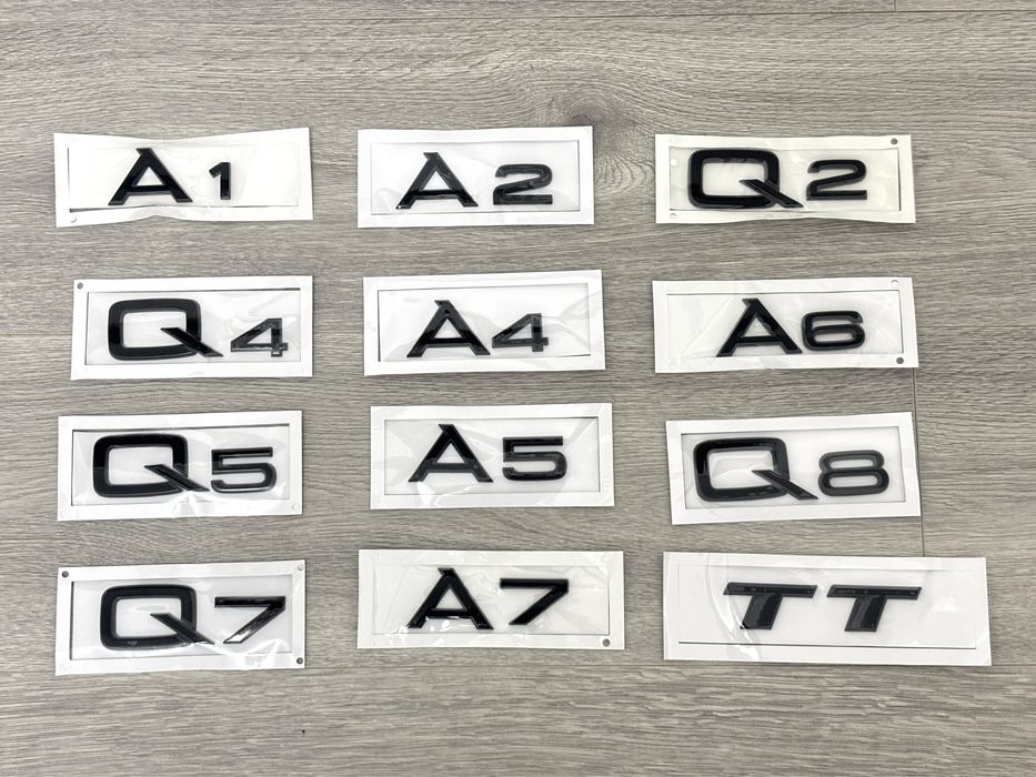 Шильдик надпис Audi емблема А4 А6 Q5 Q7 S line quattro e tron  Ауди
