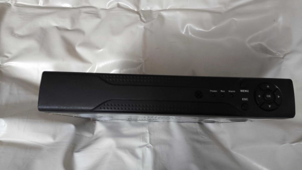 Видеорегистратор Ultra Security AHVR0804F, аналог + IP