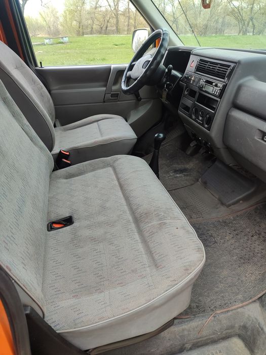 Фольксваген т 4  2,5 тди